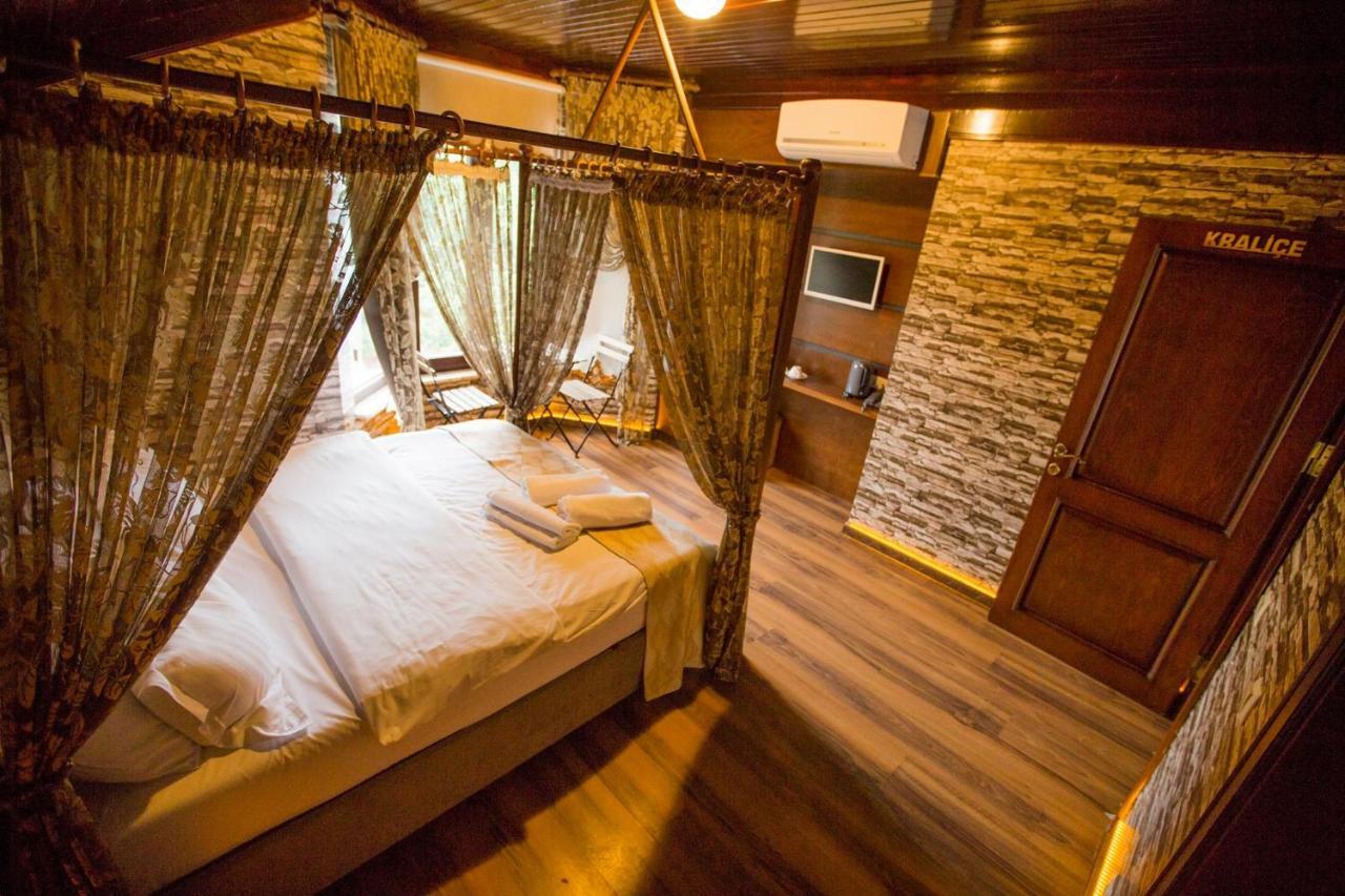 Mavisu Deluxe Butik Otel ทรับซอน ภายนอก รูปภาพ